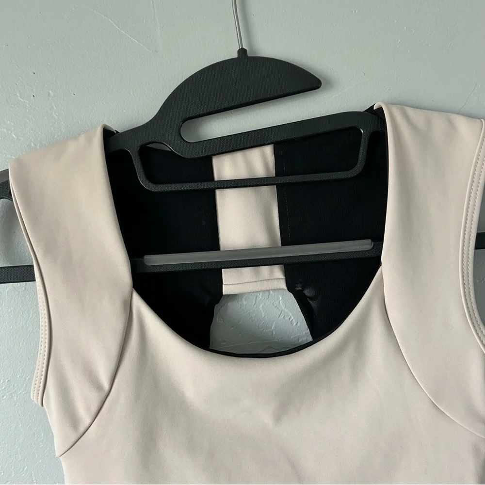 Forme Power Sports Bra in Ecru Posture Correcting Size Small